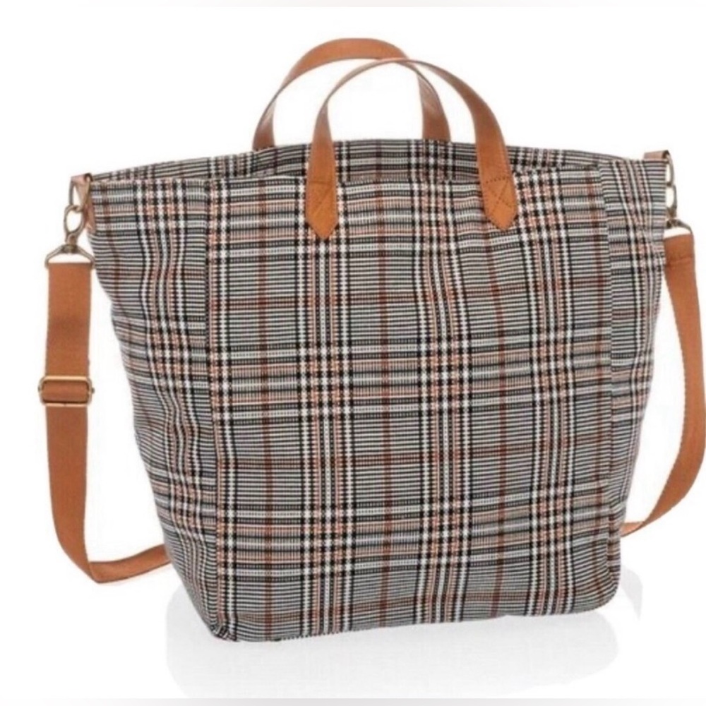 Thirty-one Plaid About You weave tote NWT